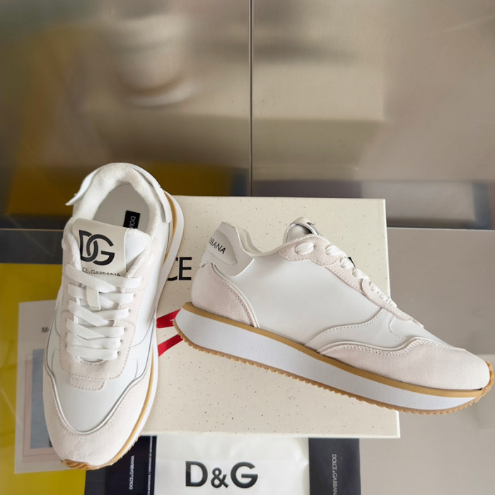 D.G. Sneakers DG210-235