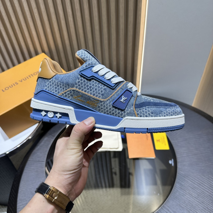 1V SNEAKERS 1V0425-270