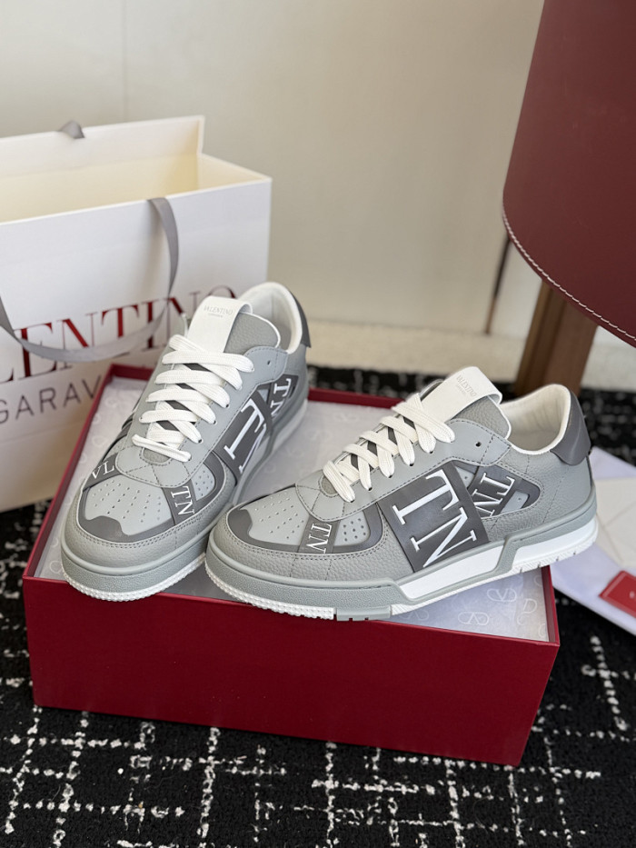 V*LENTINO SNEAKERS VA1085-311