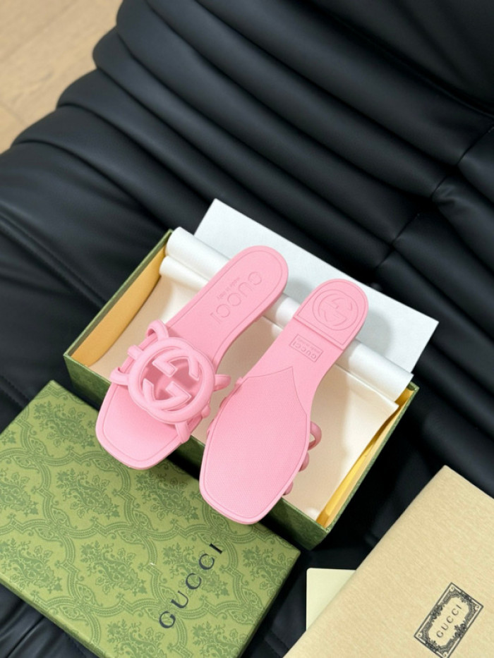 GUC* SLIPPERS DR258-095