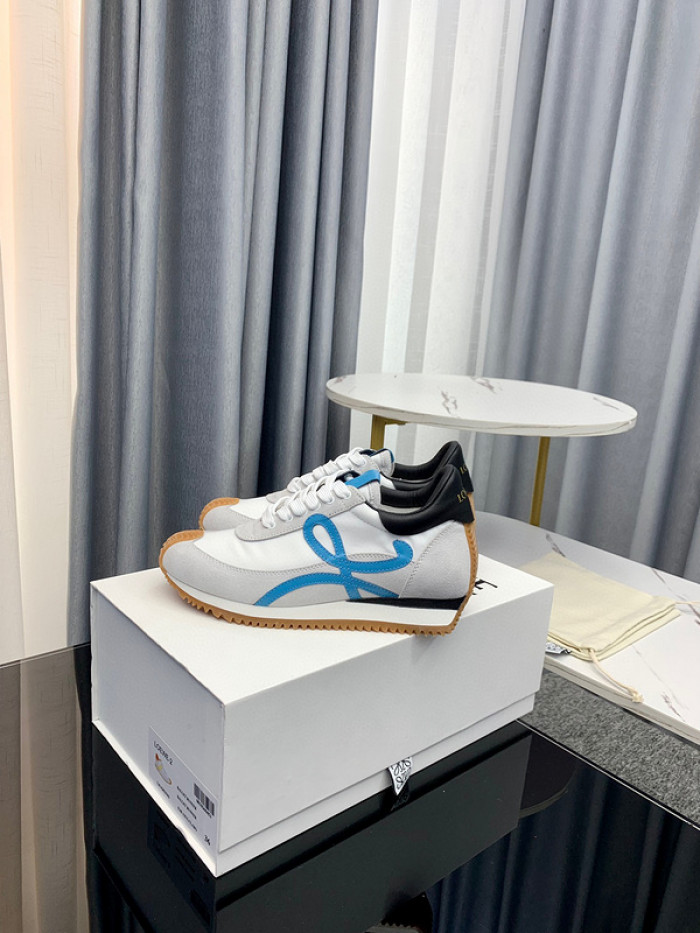 L0EWE SNEAKERS T0425-095