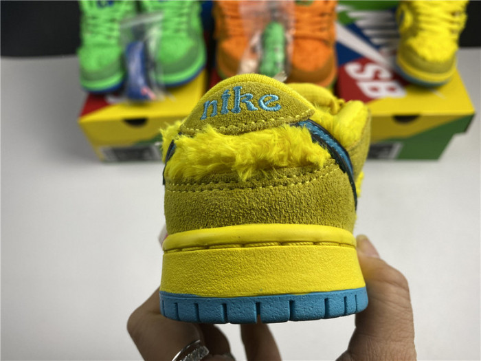 kids grateful dead x nike sb dunk low “green bear”