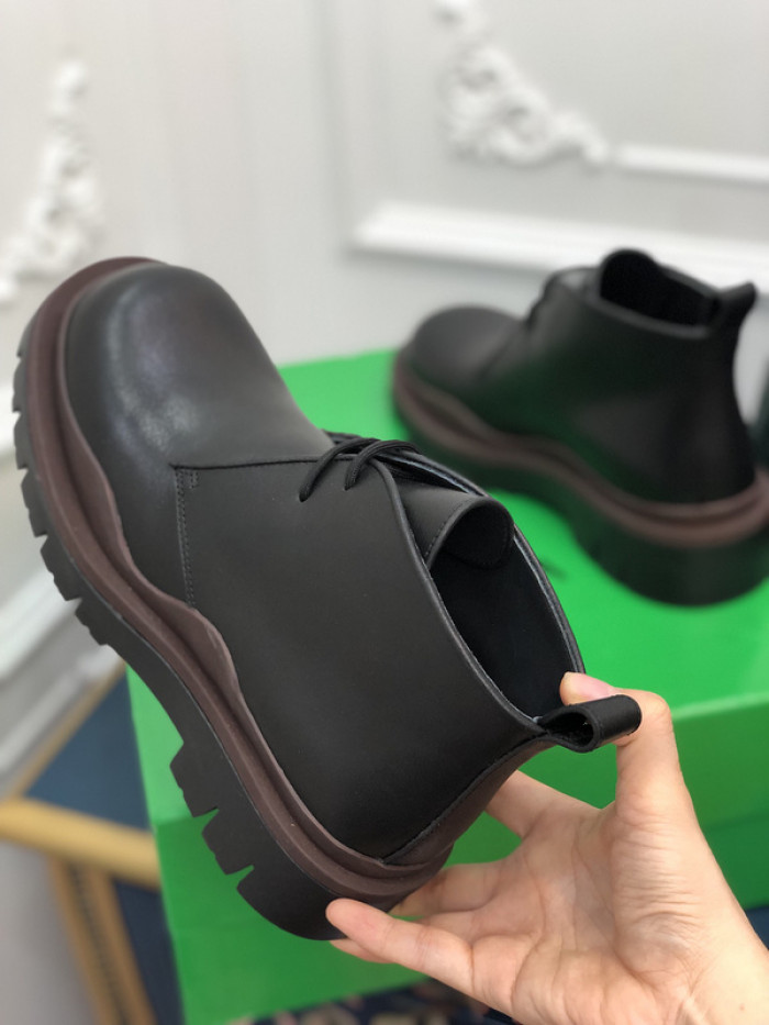 Bo*te*ga ve*ne*ta sneaker