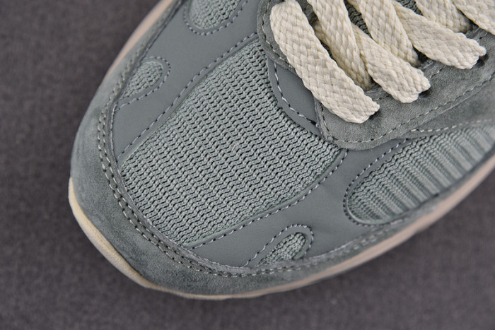 new balance 993 miusa kith pistachio mr993kh1