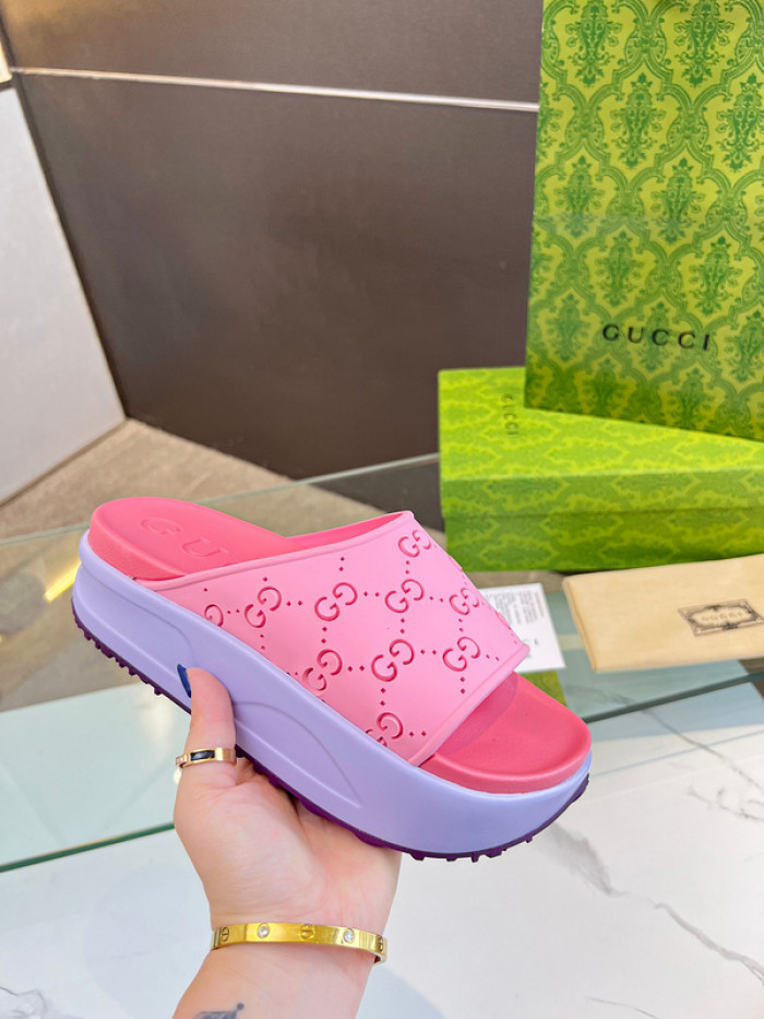 G*u*i slippers gu568-055