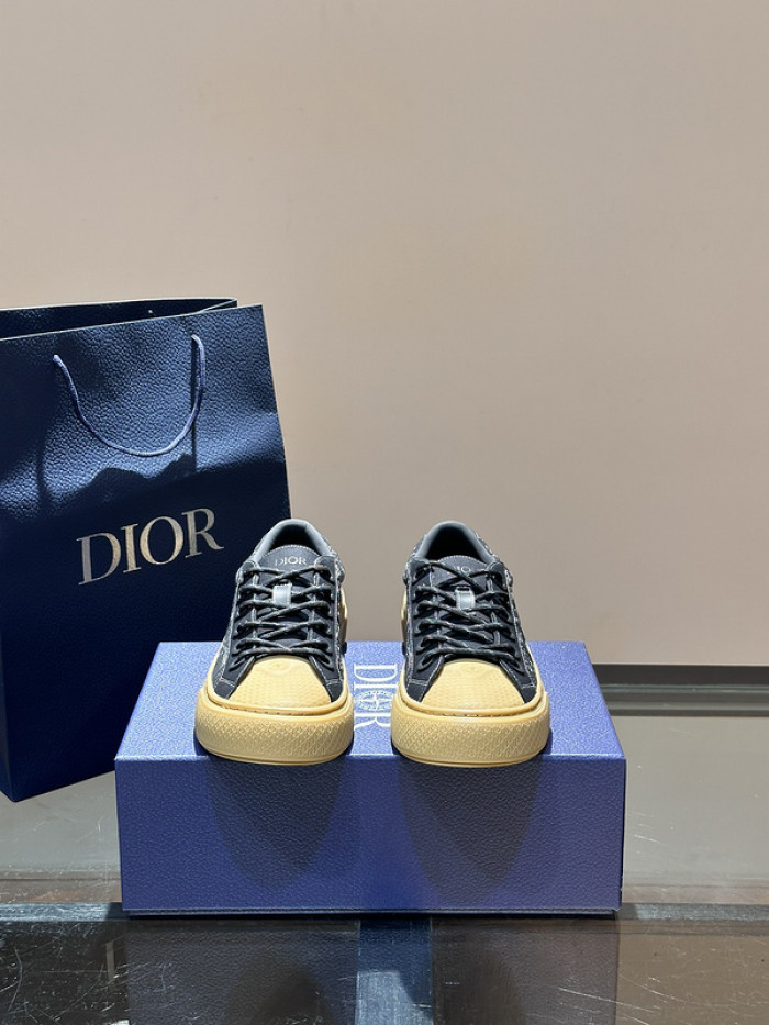 D10R B33 Sneakers Low Top DR33-009