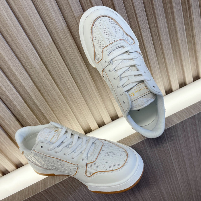 D10R SNEAKERS D896-098