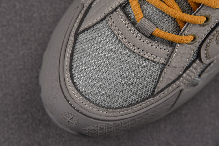 D10R B30 SNEAKERS B3095