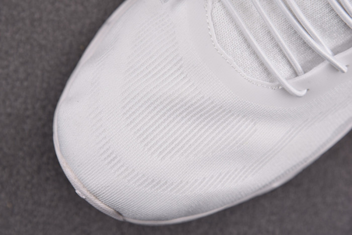 L0EWE SNEAKERS T0425-081