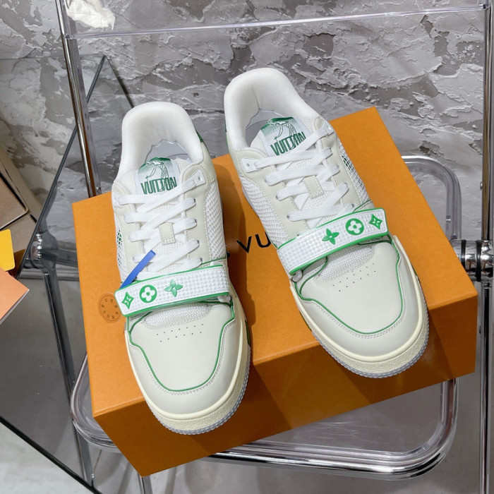 1V SNEAKERS 1V0425-196
