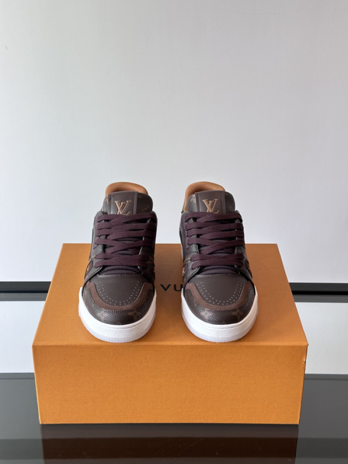 1V SNEAKERS 1V0425-212