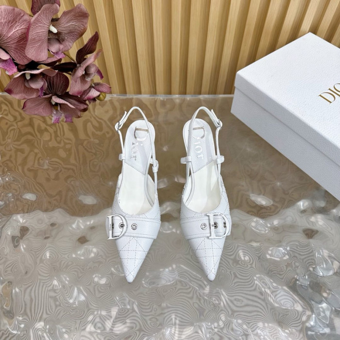 D10R SNEAKERS 8.5CM D896-135