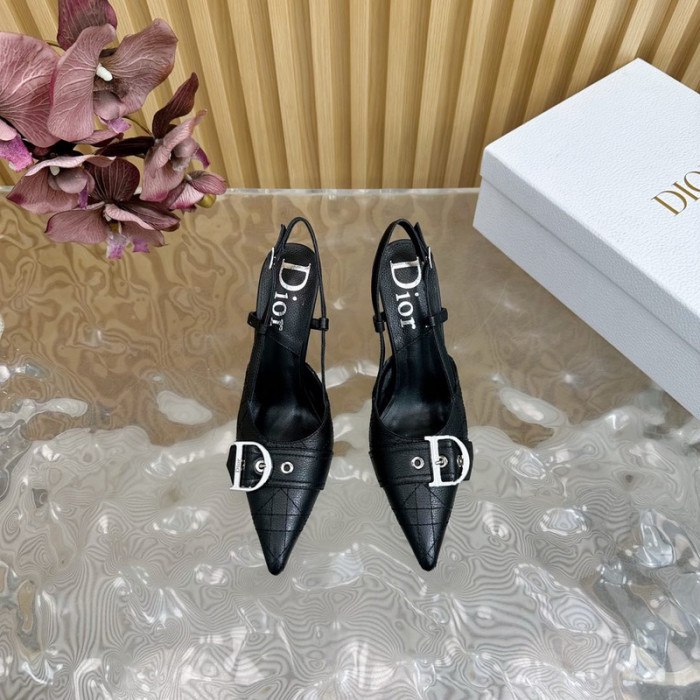 D10R SNEAKERS 8.5CM D896-136