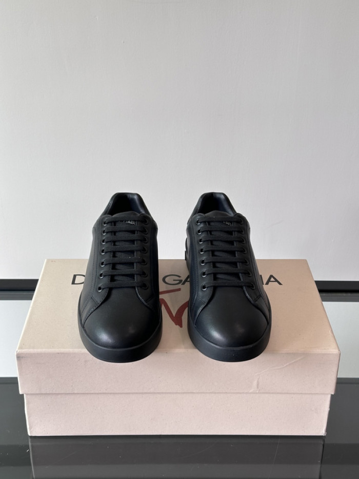 D.G. Sneakers DG210-175