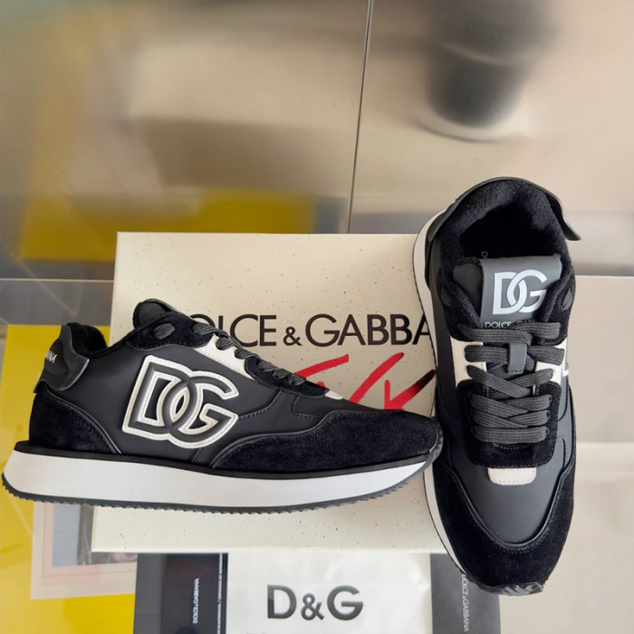 D.G. Sneakers DG210-227