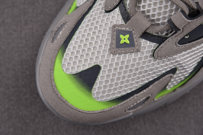 1V SNEAKERS 1V0425-240