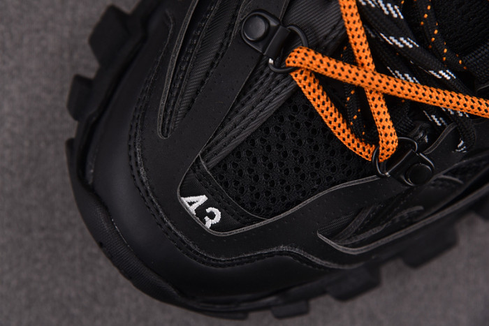 BLCG Track.KXIE2508TO981