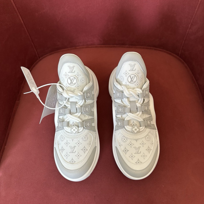 1V SNEAKERS 1V0425-303