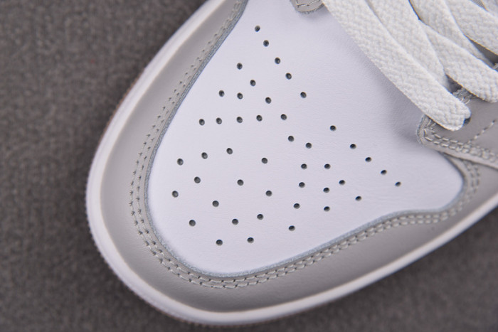 Air Jordan 1 Low Midnight Navy Neutral Grey 553558-146