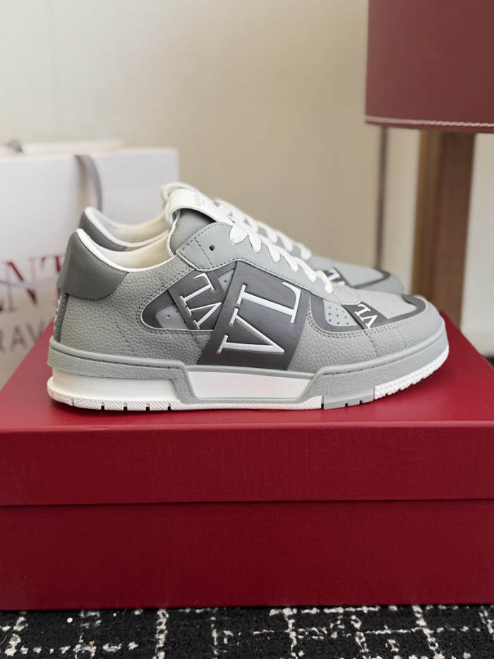 V*LENTINO SNEAKERS VA1085-311