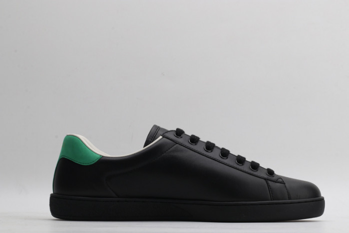 G*u*i low-top black ace interlocking g leather sneaker