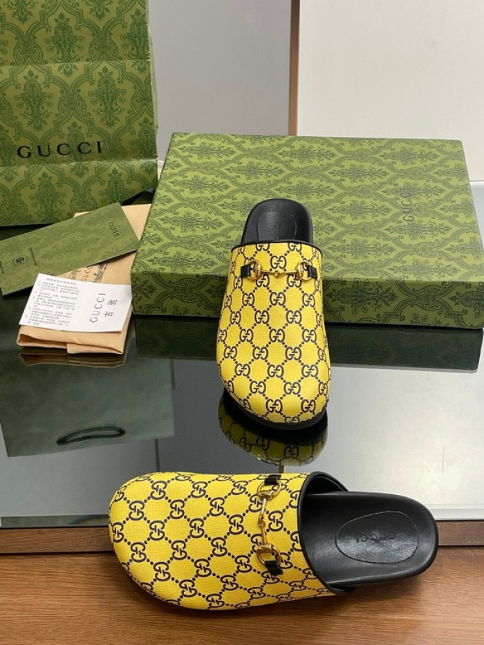 guc* slippers dr258-066