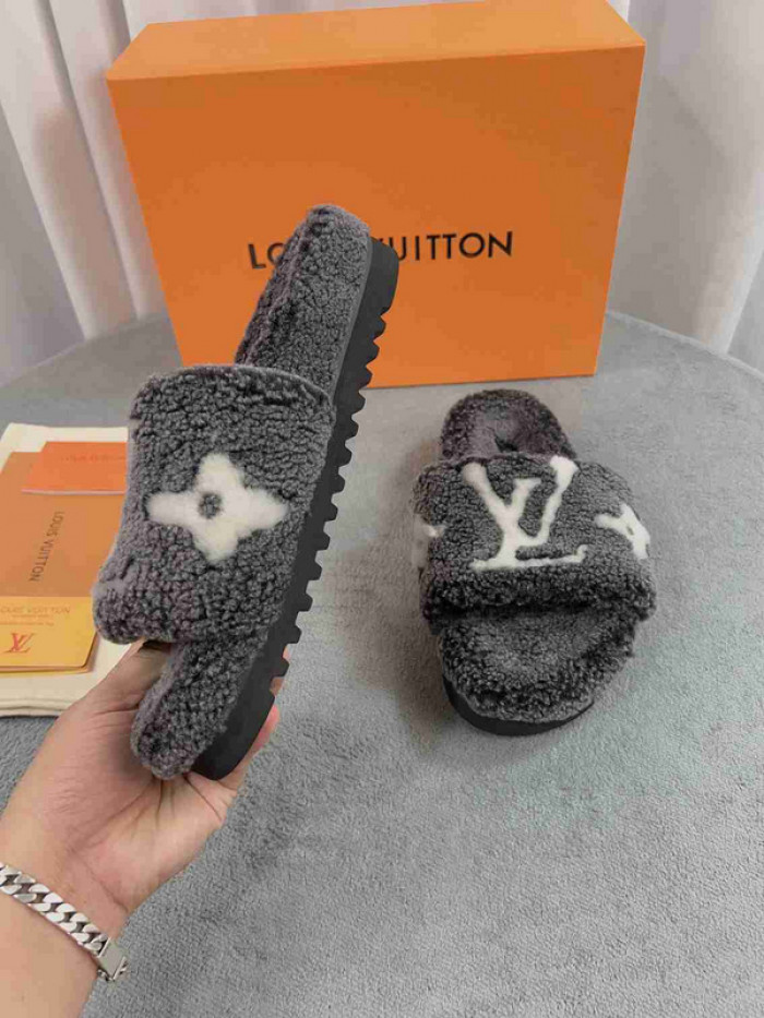 1*V SLIPPERS 11V0107-007