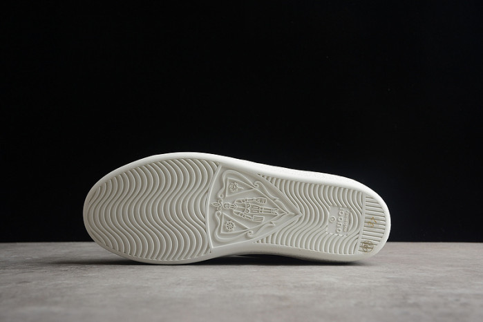 G*u*i low-top sneaker bl569-028