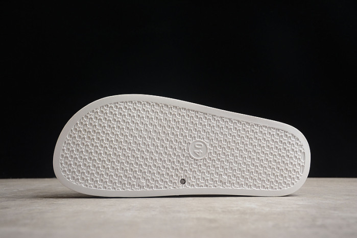 G*u*i slippers gu568-035