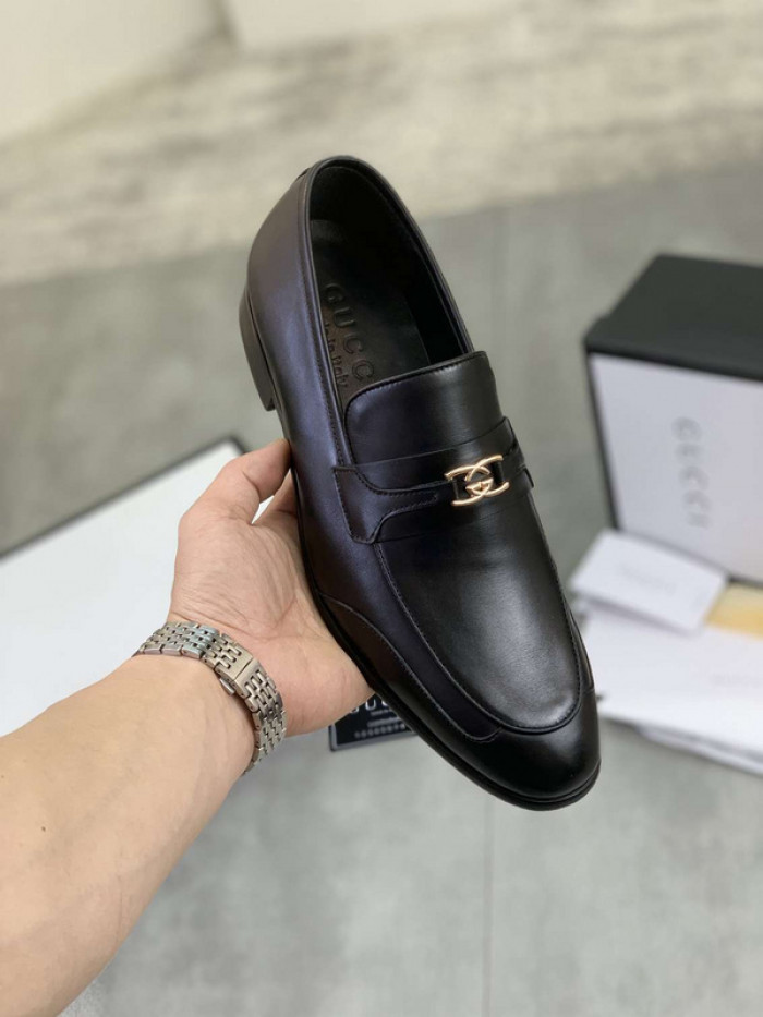 G*u*i1 loafers gu0613-072