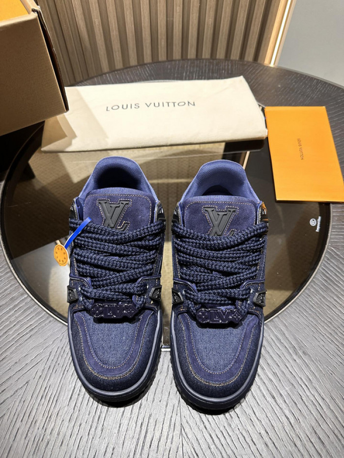 1V SNEAKERS 1V0425-170