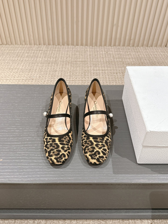 D10R SNEAKERS D896-123