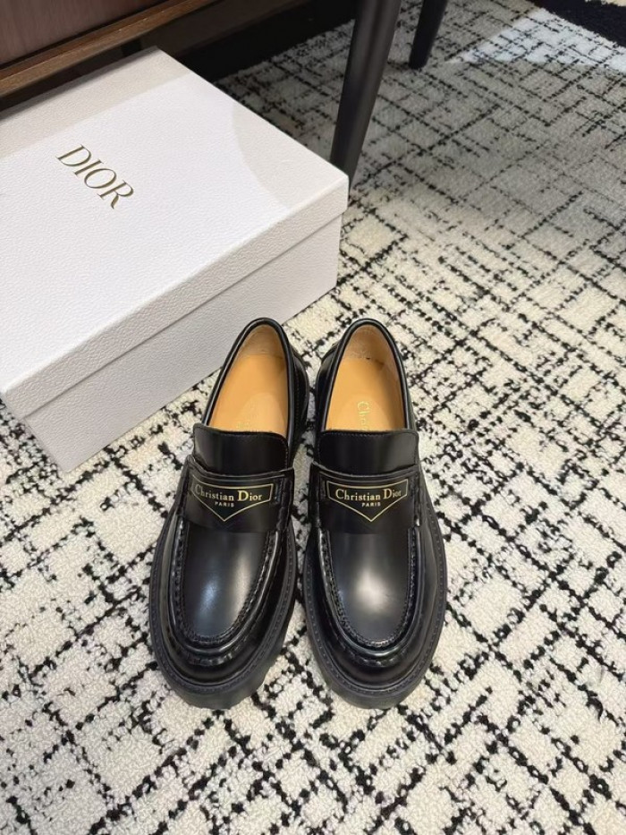 D10R SNEAKERS D896-124