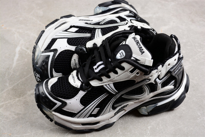 BLCG RUNNER SNEAKER W3RNY0120