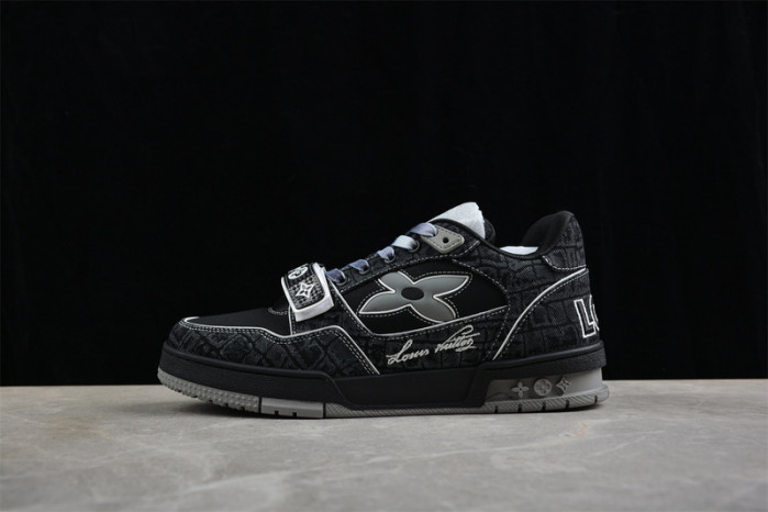 1V SNEAKERS 1V0425-253