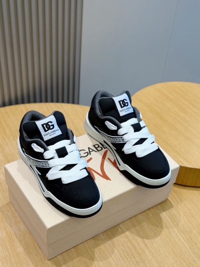 D.G. Sneakers DG210-271