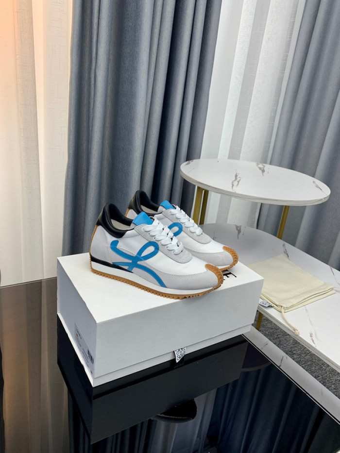 L0EWE SNEAKERS T0425-092
