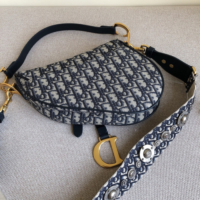 D*R bag 25.5 x 20 x 6.5cm B0113-163