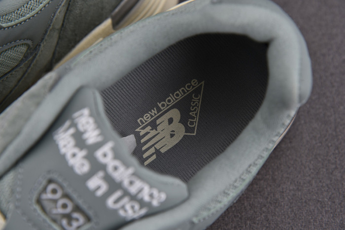 new balance 993 miusa kith pistachio mr993kh1