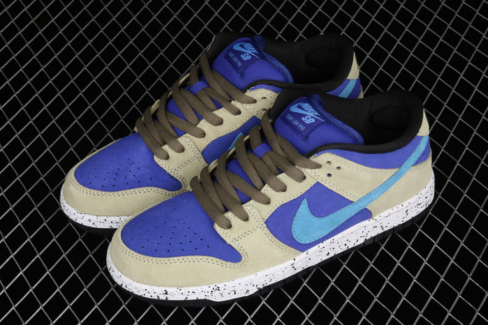 nike dunk low sb celadon bq6817-301