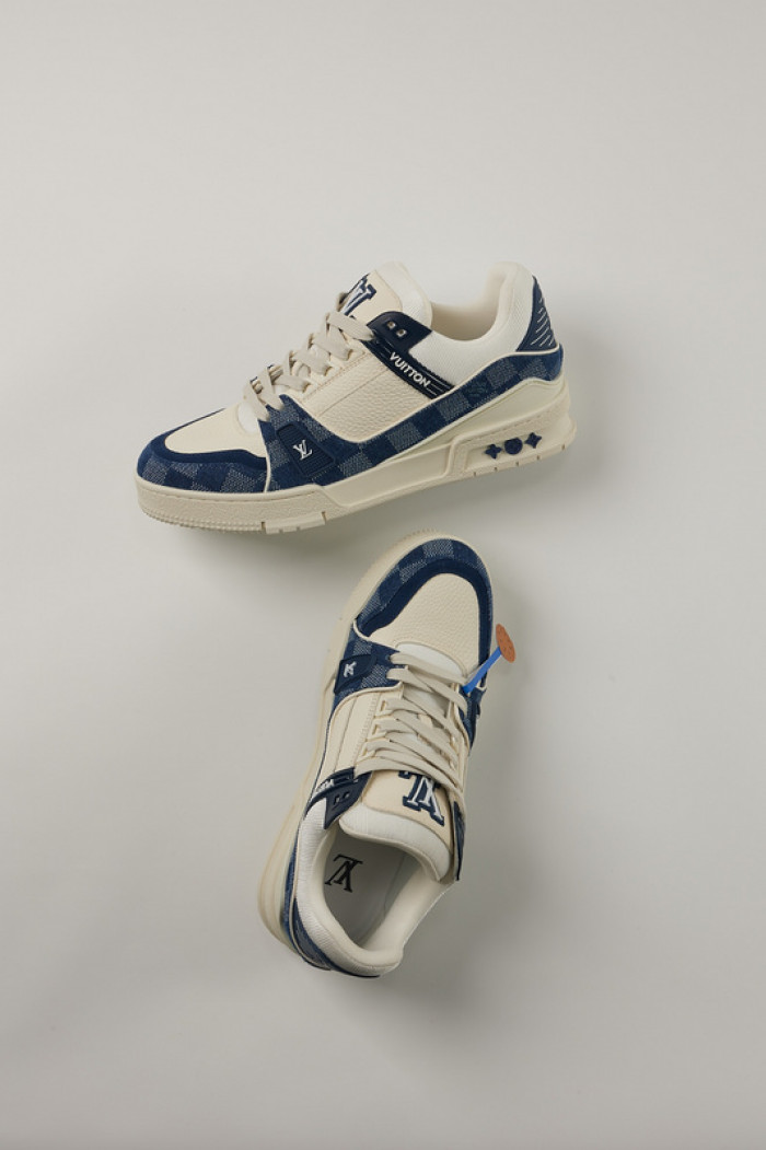 1V SNEAKERS 1V0425-046