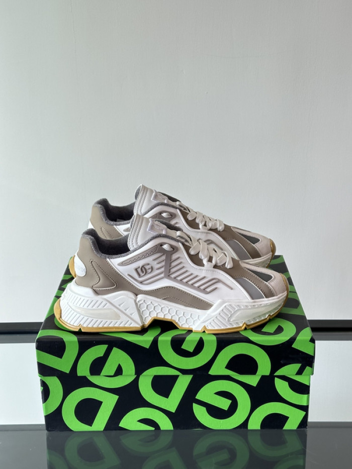 D.G. Sneakers DG210-195