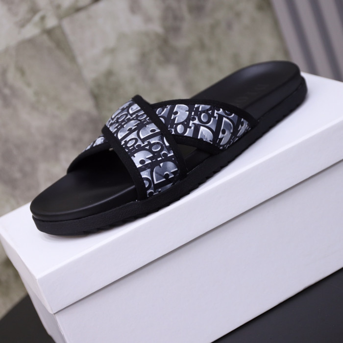 DIOR SLIPPERS