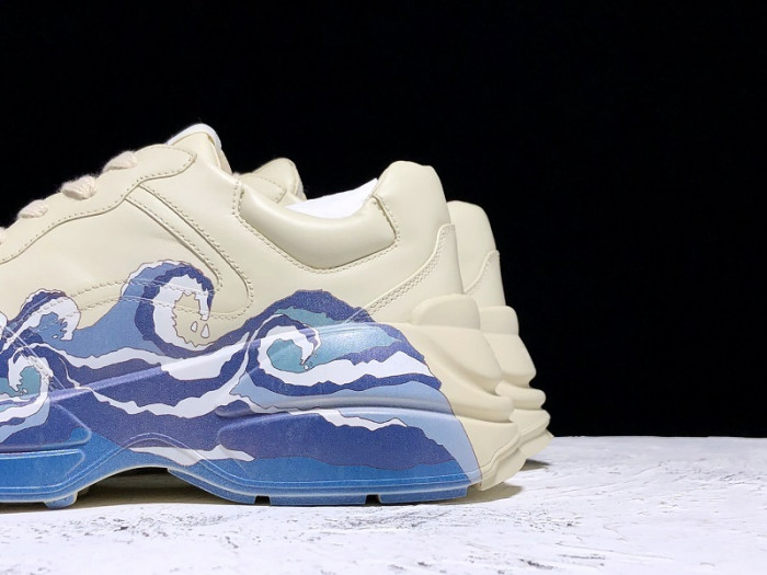 G*u*i trainer sneaker 576052 drw00 9522