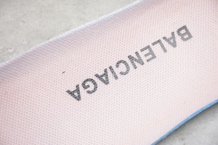 blcg sneaker triple.s.gomma poudre