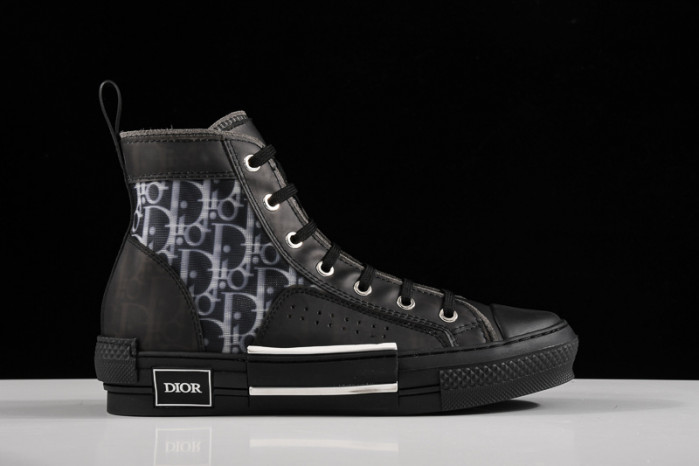 d10r b23 homme kaws high top sneaker