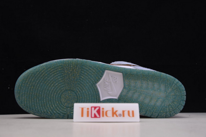 nike sb dunk low sean cliver dc9936-100