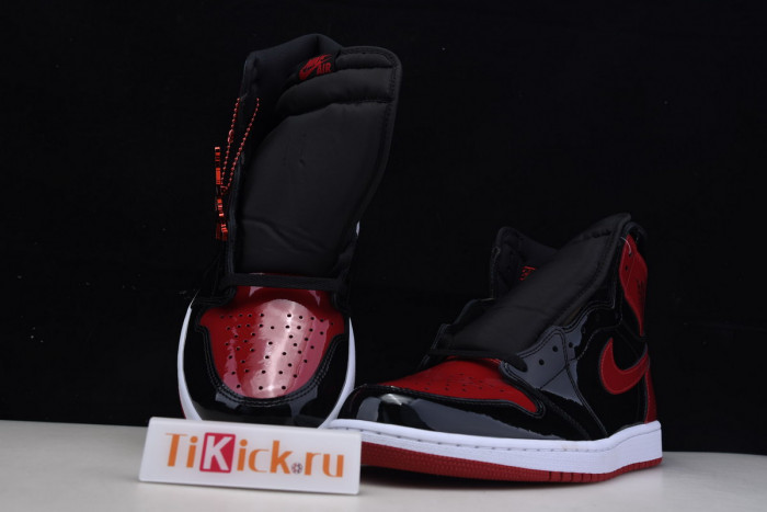 air jordan 1 high og ‘bred patent’ 555088-063