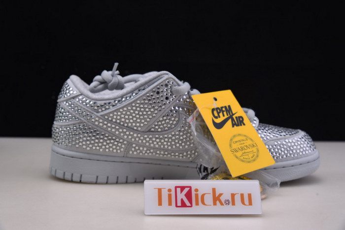 nike dunk low cactus plant flea market pure platinum cz2670-001