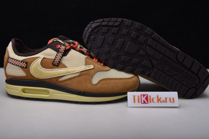 travis scott x nike air max 1 wheat do9392-701